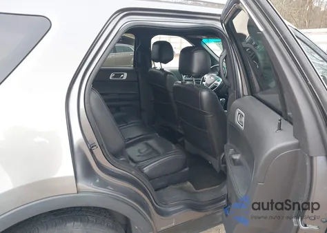 2013 Ford Explorer Xlt z USA, uszkodzony, nr VIN 1FM5K8D89DGB85219